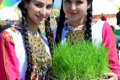 novruz girls